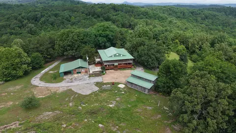 24 Red Lamb Rd, Melbourne, AR 72556