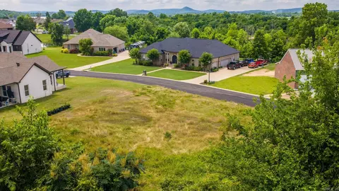 River Road Cove, Mayflower, AR 72106
