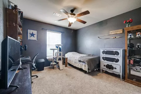 Bedroom - 115 Earnhardt Cir, Cabot, AR 72023 photo 5 of 8