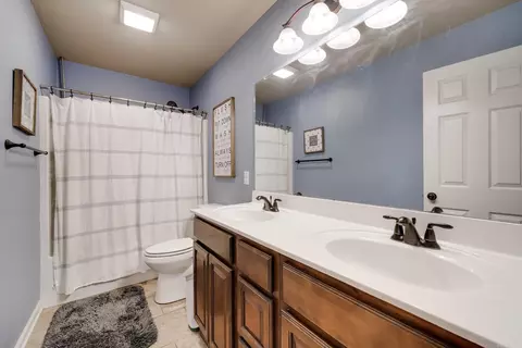 Bath - 115 Earnhardt Cir, Cabot, AR 72023 photo 3 of 3