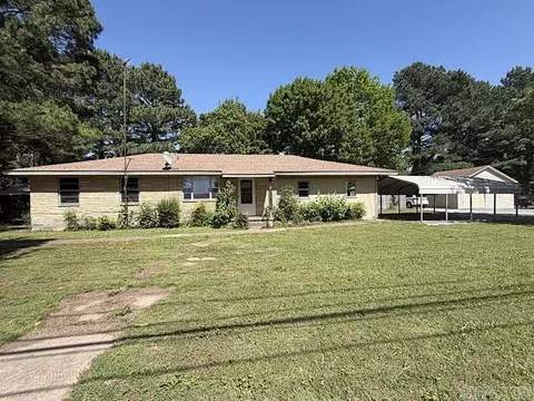 533 Main St, Pleasant Plains, AR 72568
