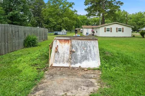 Exterior - 1108 E Crayton St, Gurdon, AR 71743 photo 12 of 12
