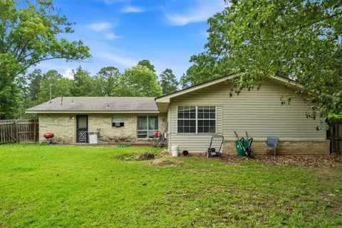 Exterior - 1108 E Crayton St, Gurdon, AR 71743 photo 9 of 12