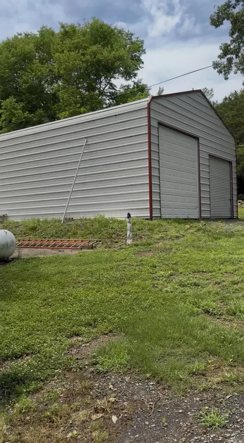 773 Water Rd, Clinton, AR 72031 photo 2