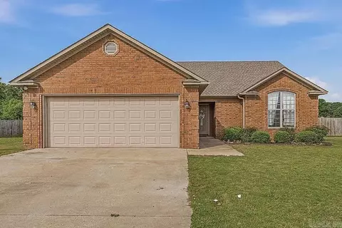 4525 Peter Trl, Jonesboro, AR 72401