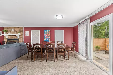 Dining - 40 Rosewood Dr, Beebe, AR 72012 photo 2 of 3