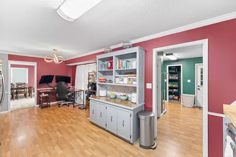 Entry Way - 40 Rosewood Dr, Beebe, AR 72012 photo 4 of 9