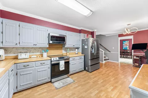 Kitchen - 40 Rosewood Dr, Beebe, AR 72012 photo 5 of 7