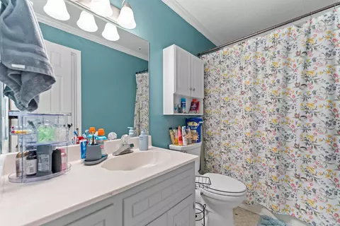 Bath - 40 Rosewood Dr, Beebe, AR 72012 photo 1 of 3