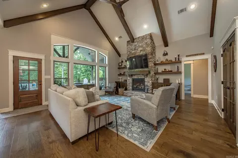 Living - 3100 York Ln, Conway, AR 72034 photo 1 of 3