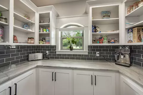 Kitchen - 3100 York Ln, Conway, AR 72034 photo 5 of 5