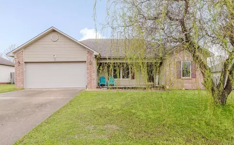 24 Tulip Ln, Cabot, AR 72023