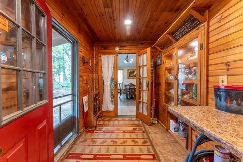 Entry Way - 75 County Road 7280, Caulfield, MO 65626 photo 4 of 6