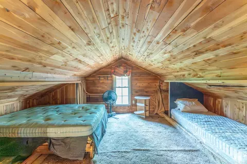 Bedroom - 75 County Road 7280, Caulfield, MO 65626 photo 5 of 5