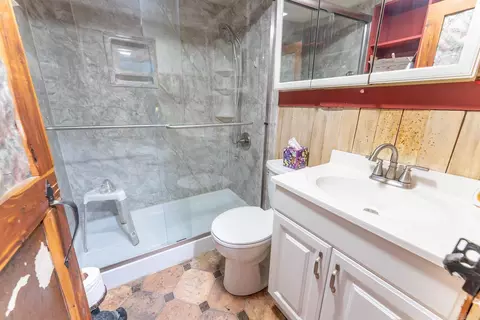 Bath - 75 County Road 7280, Caulfield, MO 65626 photo 1 of 4