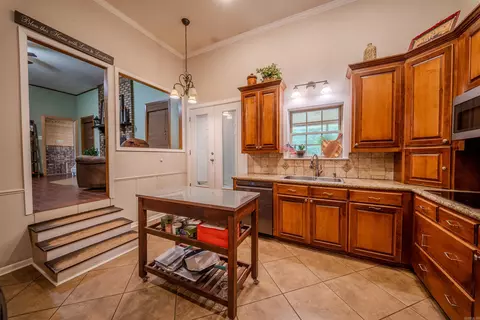 1235 N Charleys Loop, Camden, AR 71701 photo 16