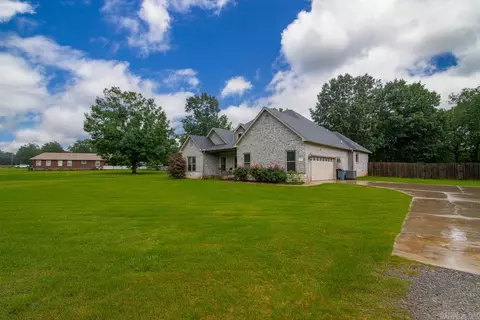 Exterior - 2745 Empy Trl, Conway, AR 72034 photo 4 of 7