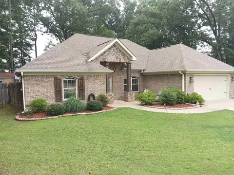 928 Heritage Cove Row St, Redfield, AR 72132