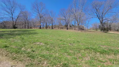 000 Fox Chase, Flippin, AR 72634 photo 2