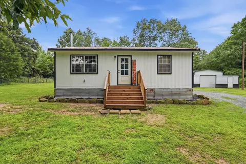 121 Pumpkin Center Cir, Quitman, AR 72131
