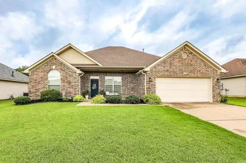 2209 Magna Carta Ln, Bryant, AR 72022
