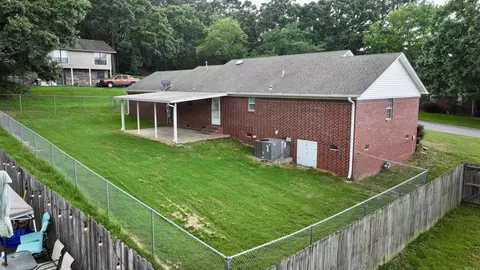 Exterior - 110 Chippewa, Searcy, AR 72143 photo 2 of 2