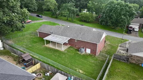 View/Area - 110 Chippewa, Searcy, AR 72143 photo 2 of 2