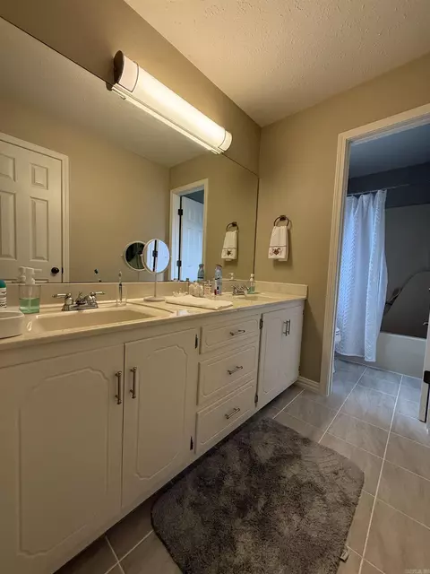 Bath - 110 Chippewa, Searcy, AR 72143 photo 4 of 4