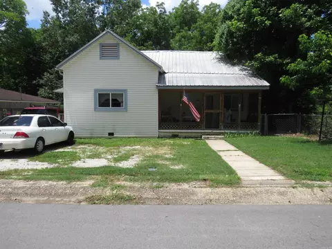 521 S Border St, Benton, AR 72015