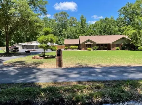 9421 Jimbert Dr, Pine Bluff, AR 71603
