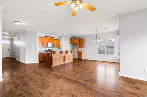 Living - 17 Stonehenge Dr, Cabot, AR 72023 photo 3 of 4