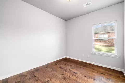 Bedroom - 17 Stonehenge Dr, Cabot, AR 72023 photo 3 of 8