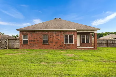 Exterior - 17 Stonehenge Dr, Cabot, AR 72023 photo 5 of 10