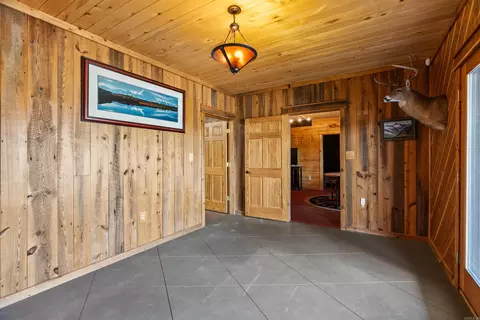 Entry Way - 205 Spring Rd, Searcy, AR 72143 photo 3 of 3
