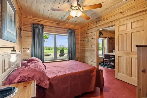 Bedroom - 205 Spring Rd, Searcy, AR 72143 photo 5 of 6
