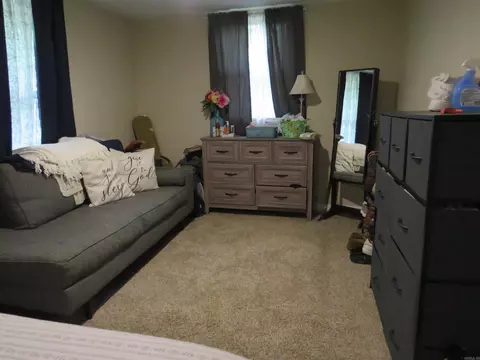Bedroom - 403 W Walnut St, Benton, AR 72015 photo 2 of 6