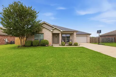 2417 Canterbury Ct, Cabot, AR 72023