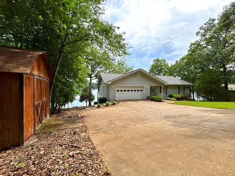 23 Keosauqua Dr, Cherokee Village, AR 72529