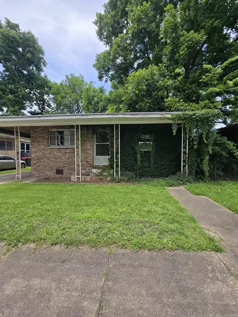 1019 E 6th Ave, Pine Bluff, AR 71601