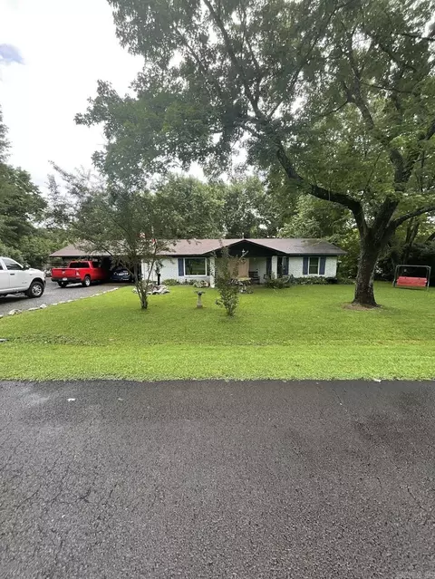 5 Ruth Dr, Conway, AR 72032