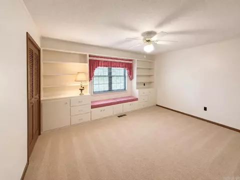 Bedroom - 525 Central Landing Blvd, Conway, AR 72032 photo 2 of 7