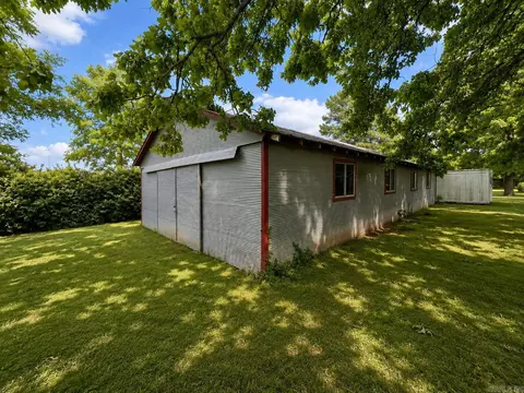 Exterior - 525 Central Landing Blvd, Conway, AR 72032 photo 10 of 12