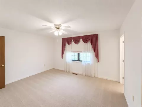 Bedroom - 525 Central Landing Blvd, Conway, AR 72032 photo 1 of 7