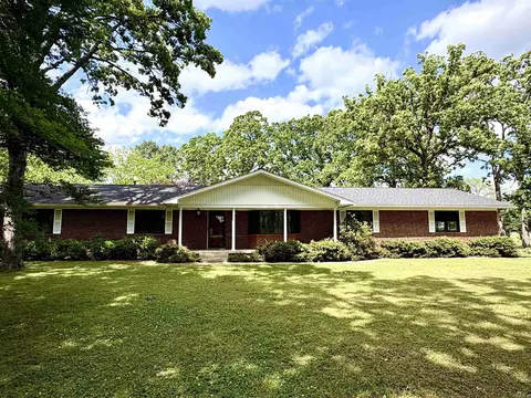 Exterior - 525 Central Landing Blvd, Conway, AR 72032 photo 3 of 12