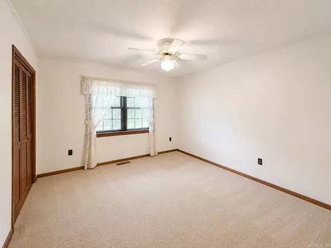 Bedroom - 525 Central Landing Blvd, Conway, AR 72032 photo 3 of 7