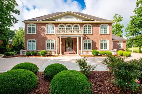 48 Chenal Cir, Little Rock, AR 72223
