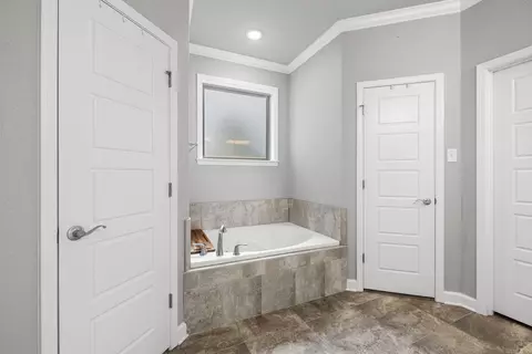 Entry Way - 31 Andy Cv, Cabot, AR 72023 photo 3 of 4