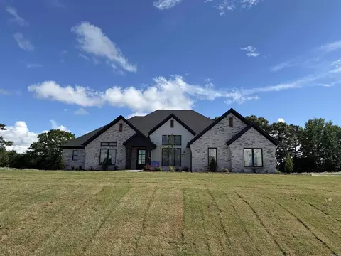 333 Heritage Grove Rd, Alexander, AR 72002