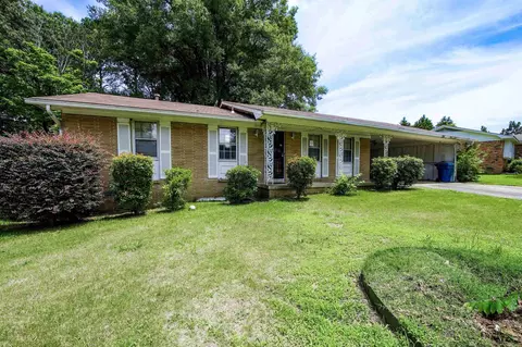 8109 Mcdaniel Dr, Little Rock, AR 72209