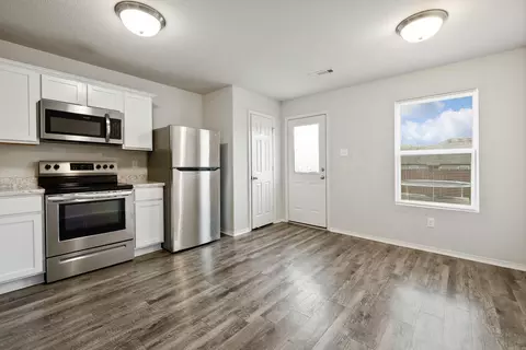 Kitchen - 6096 Saddle Hill Dr, Alexander, AR 72002 photo 1 of 3